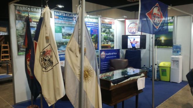 El stand ya armado y listo para el inicio de la Feria de Caza, Pesca y Outdoors 2019