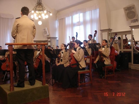 Orquesta Sinfónica en el Club